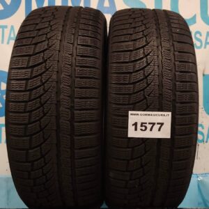 235/45R19 nokian