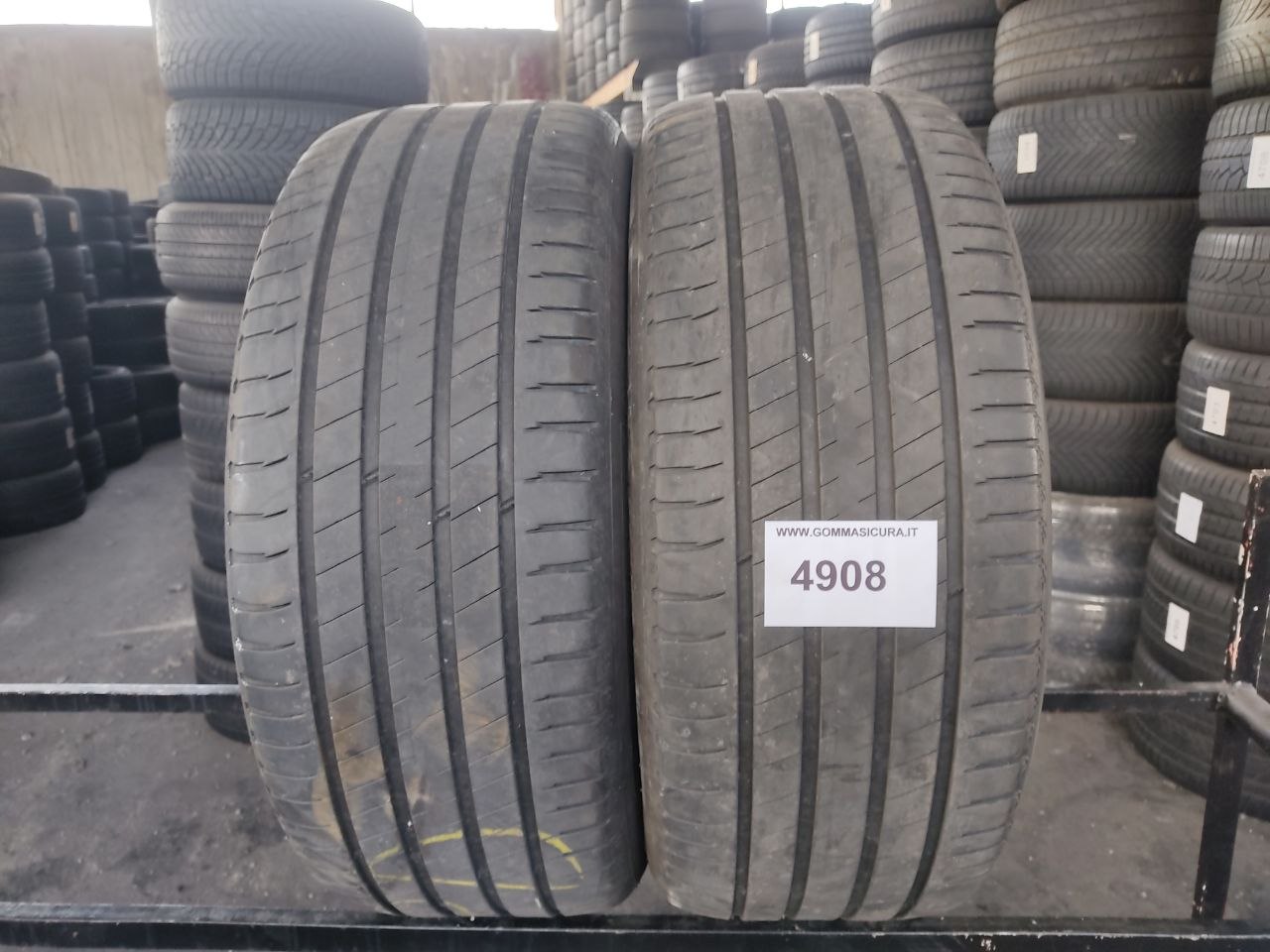 255/45r20 michelin