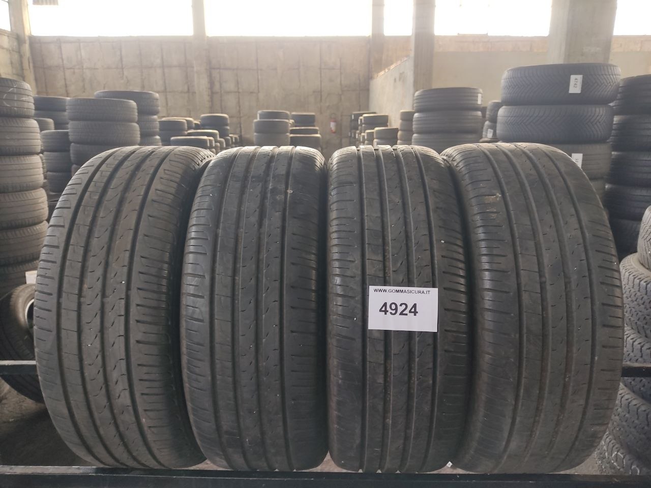 215/45r19 pirelli