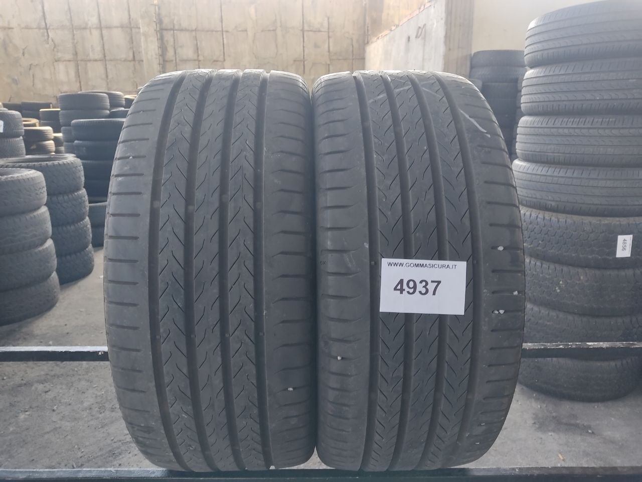 245/40r20 continental