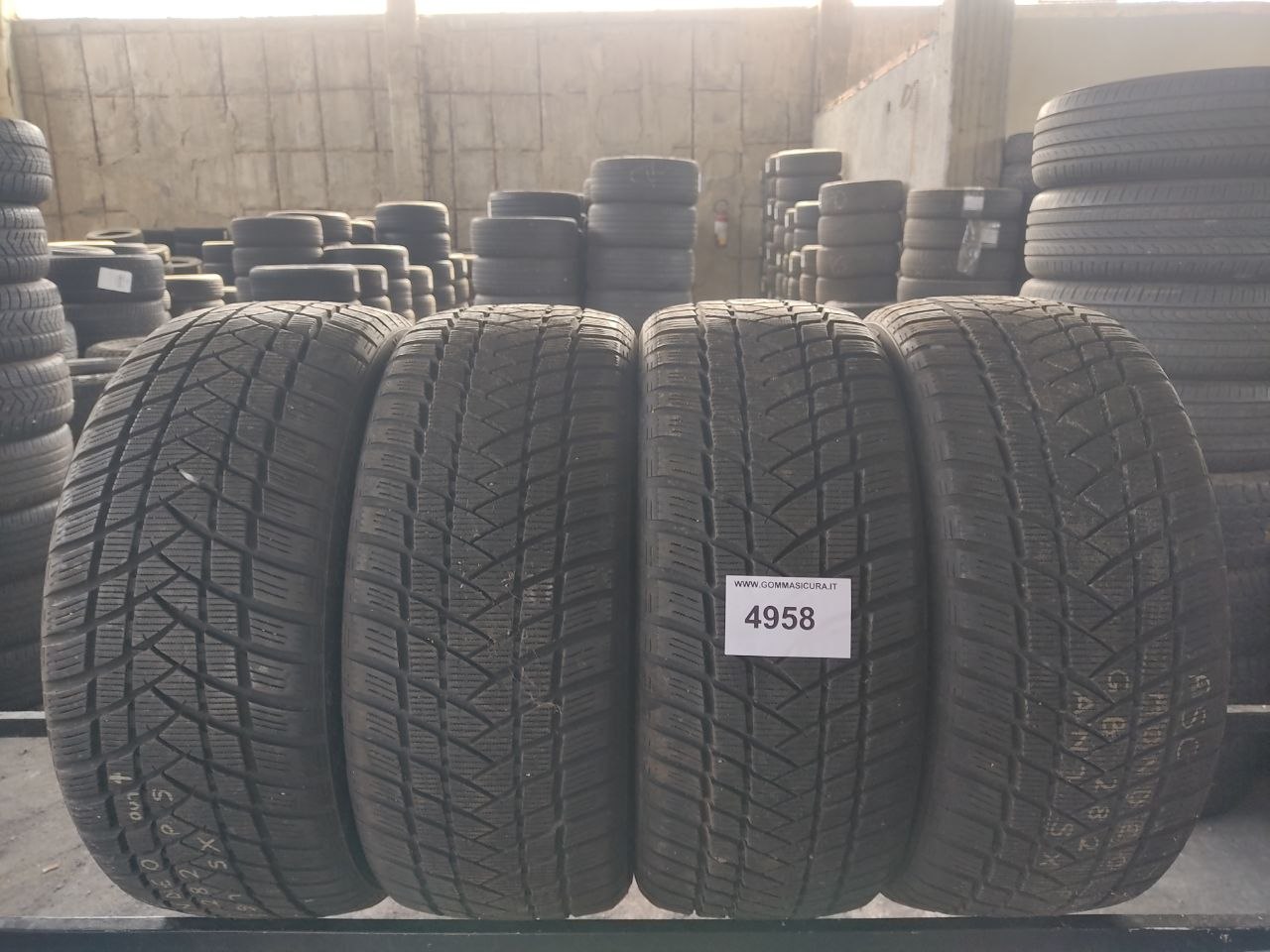 235/45r18 gtradial