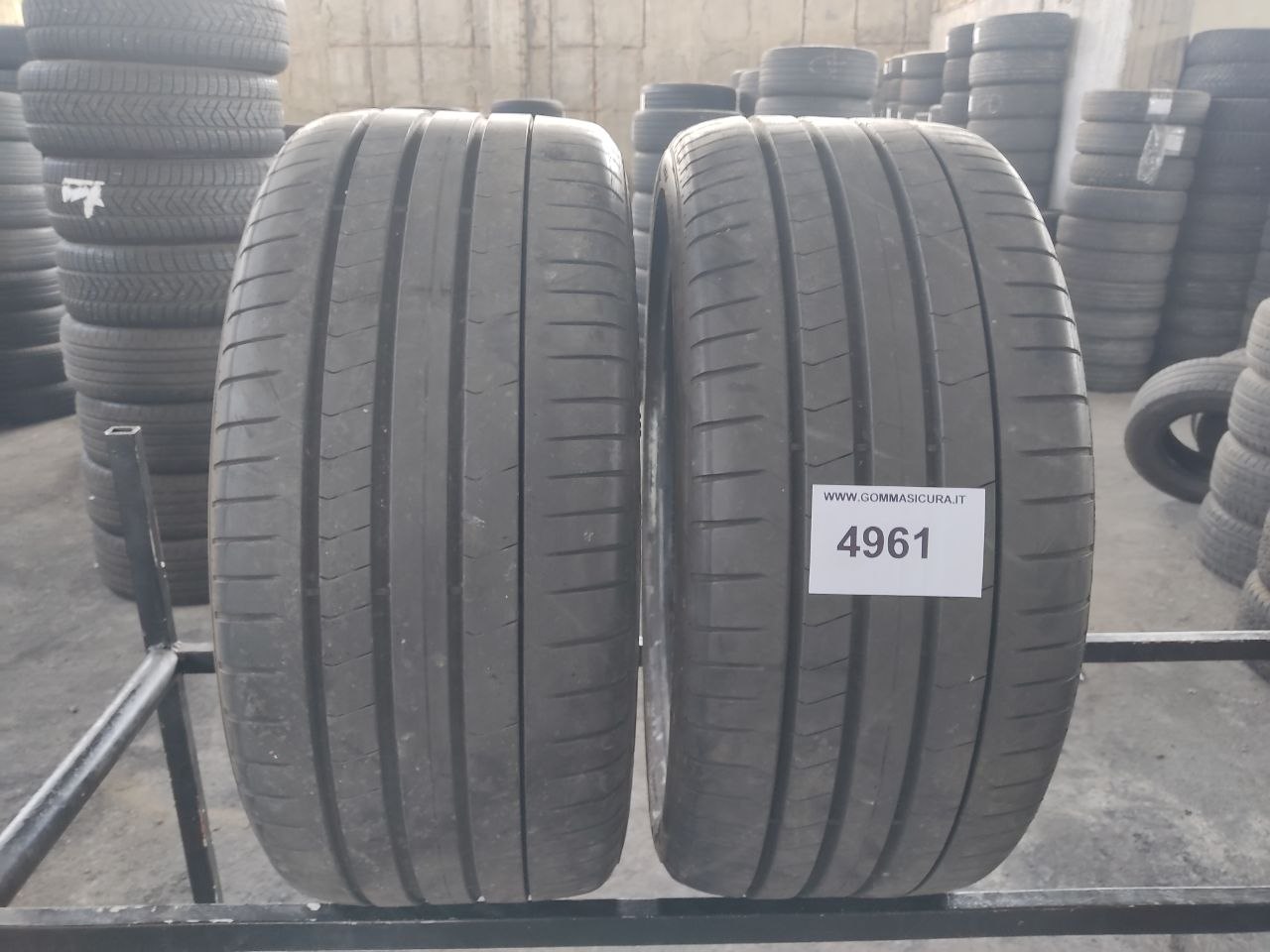 255/35r19 pirelli runflat