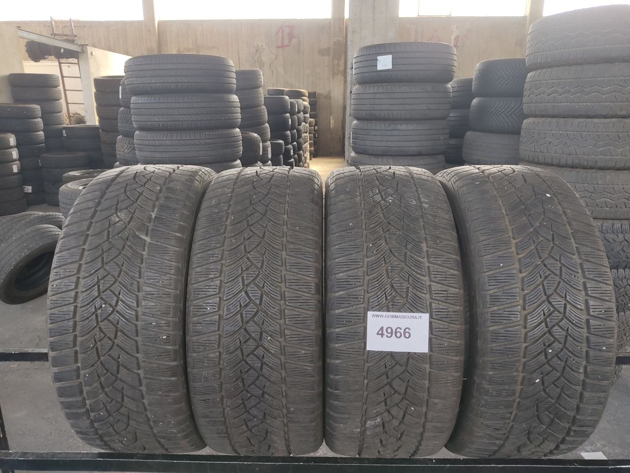 225/40r18 goodyear