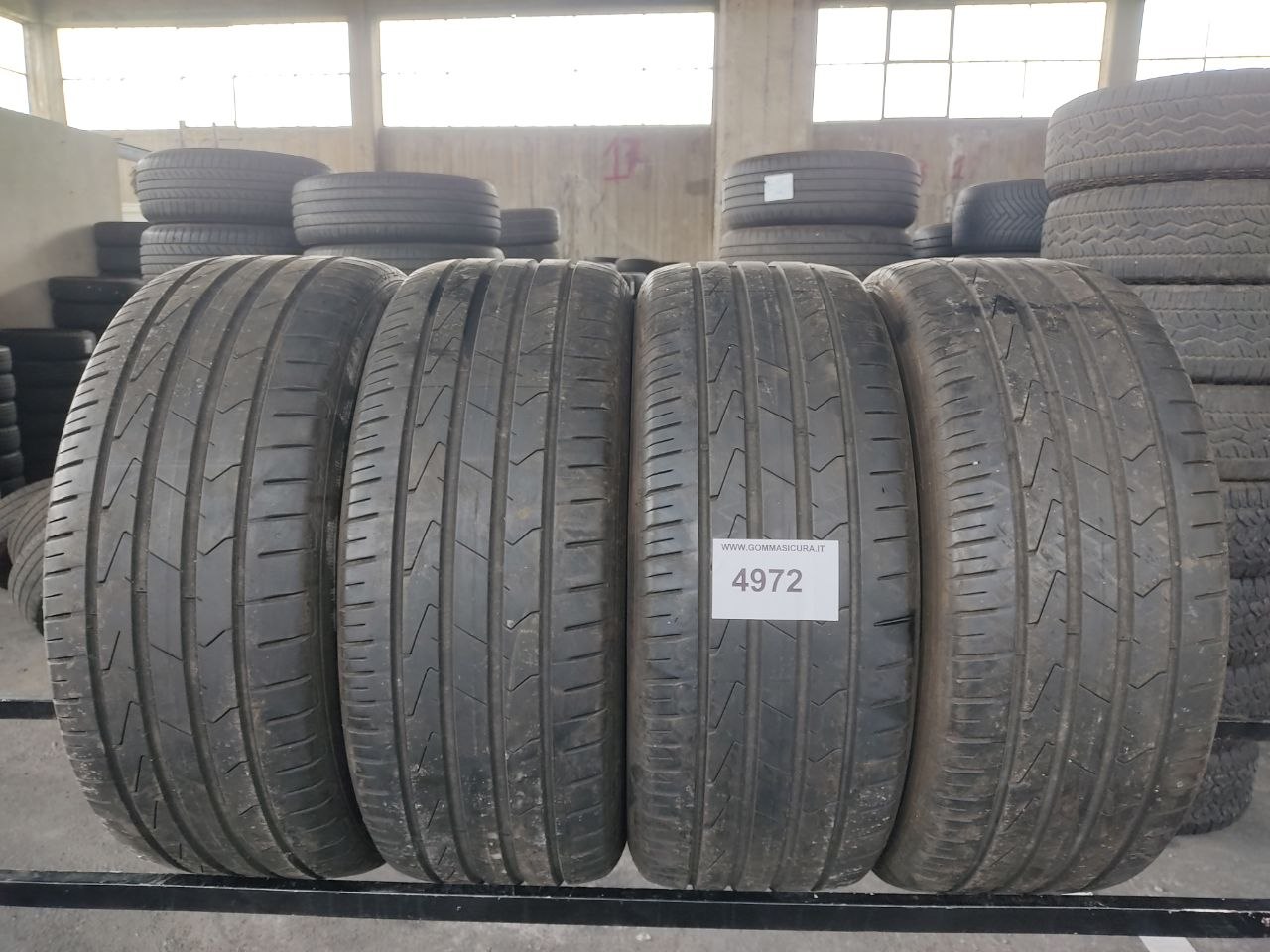 235/55r17 hankook