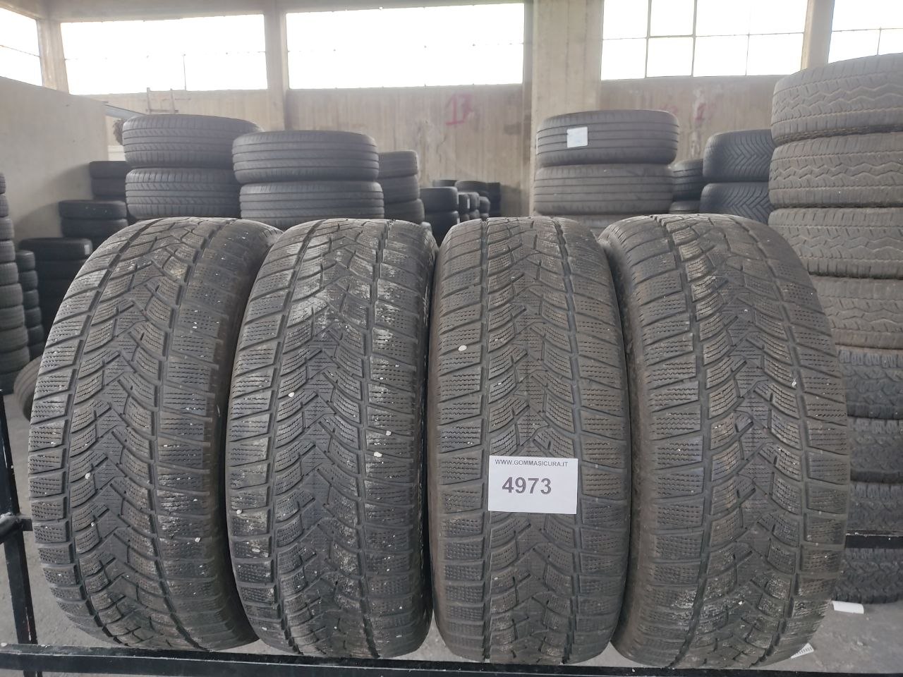 235/55r17 hankook