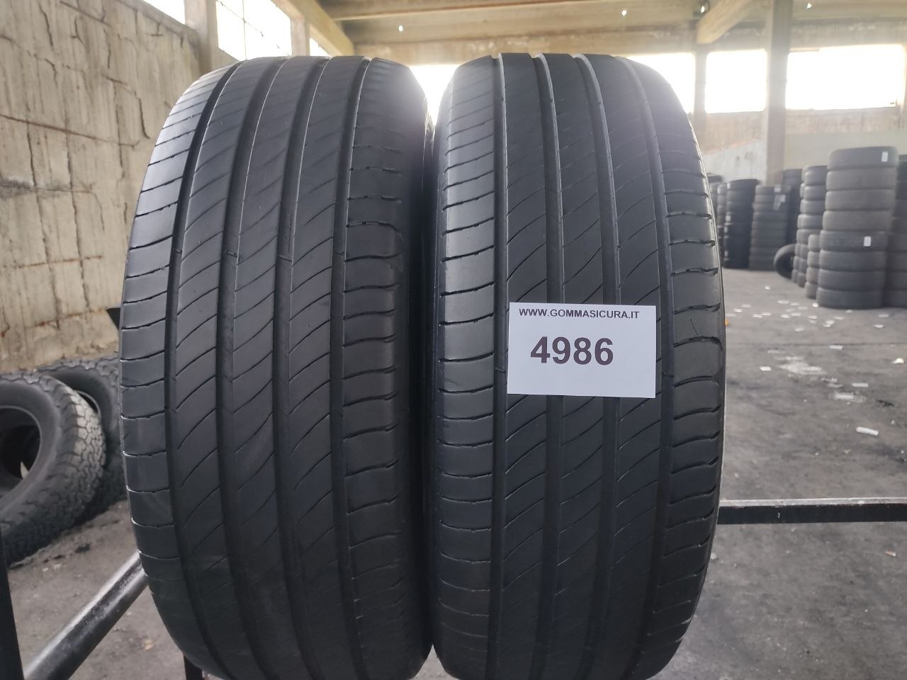 215/55r17 michelin