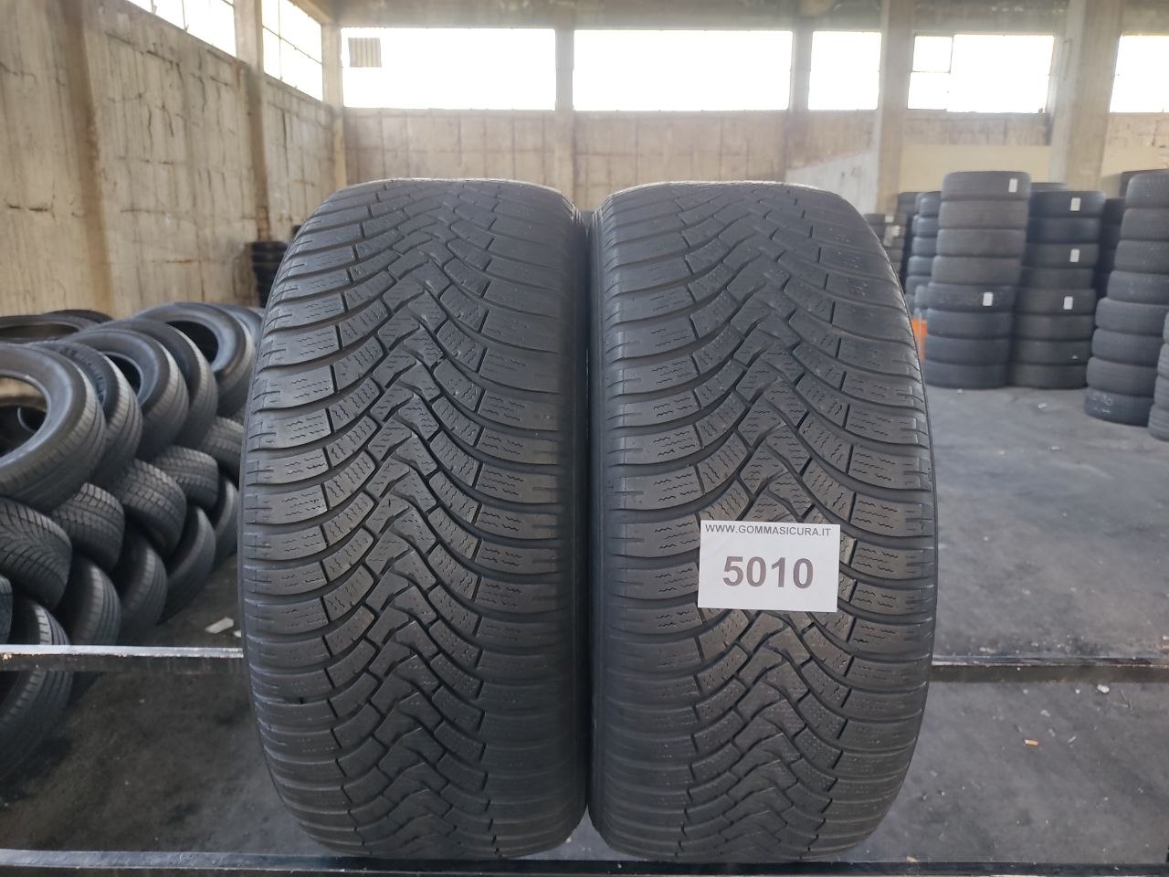 245/50r18 falken