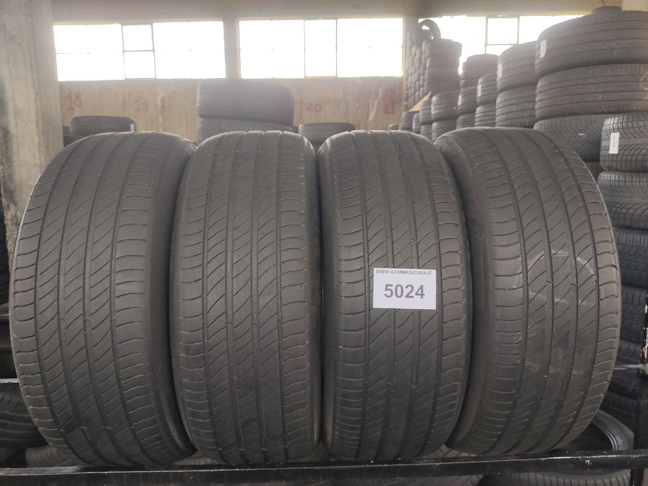 235/45r20 michelin