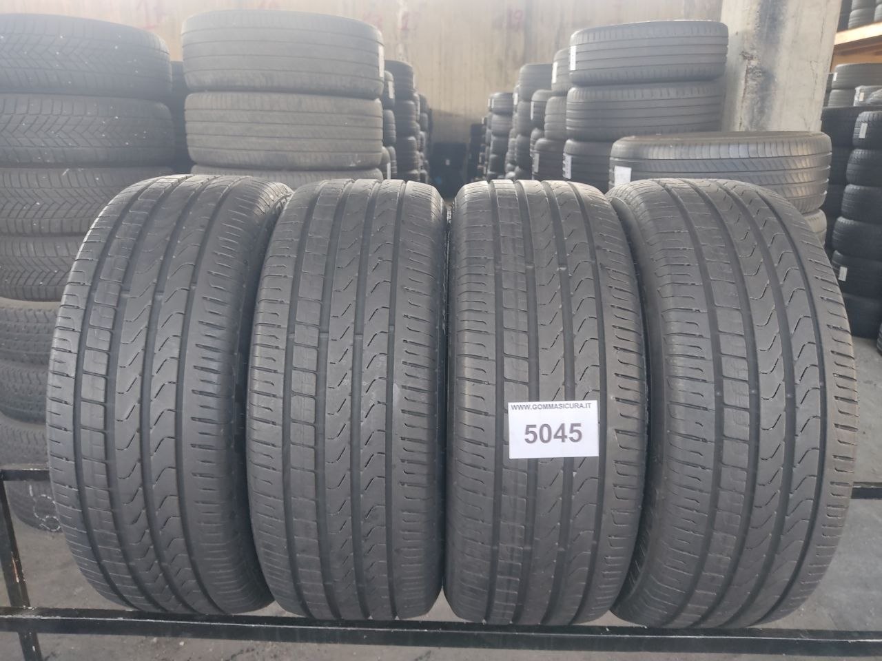 225/45r19 pirelli