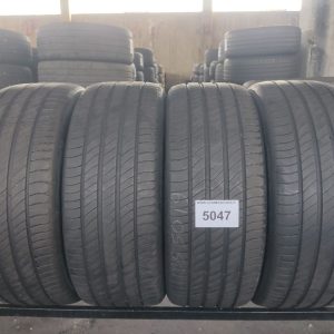 235/50r19 michelin