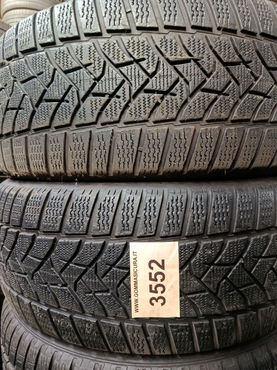 255/45r20 dunlop