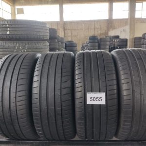 245/40/18michelin