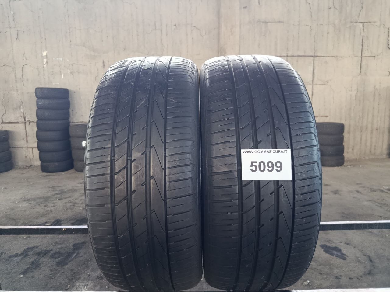 235/50r19 hankook
