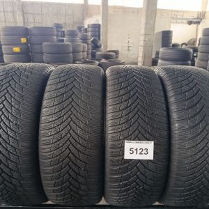 225/50r18 firestone winter Hawk4