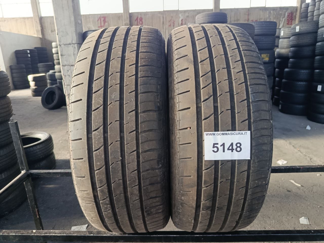 235/55r18 nexen nfera ru1