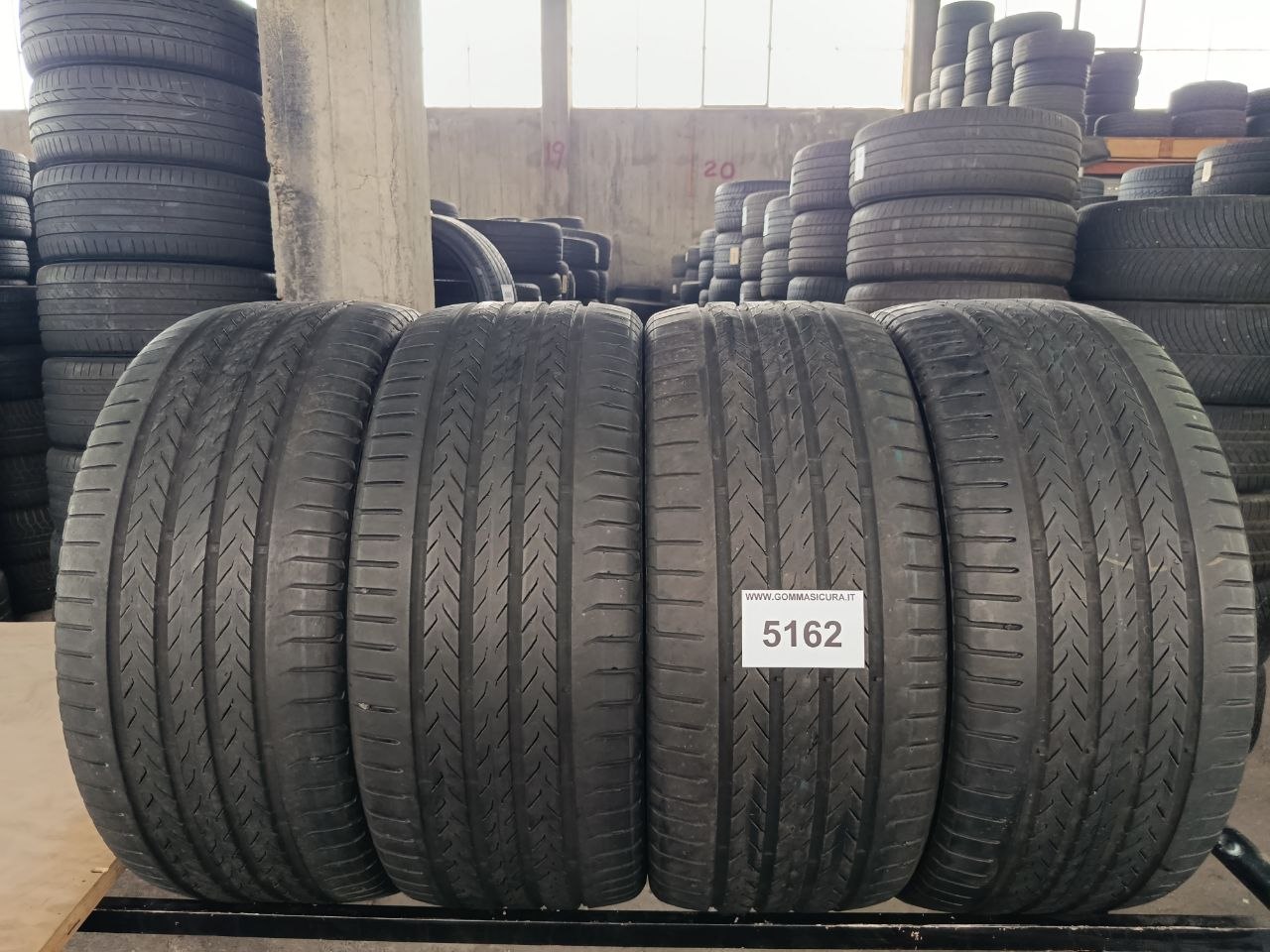 245/40r20 continental ecocontact Q XL MO